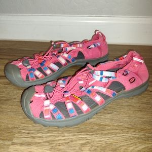 Keen Whisper Hiking Sports Sandals Pink Closed Toe Waterproof Athletic Womens-6